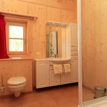 Дом отдыха Alpenchalets Lambach *